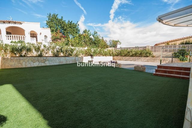 3 sypialnia Willa na sprzedaż w Calpe / Calp z basenem - 725 000 € (Ref: 10013557)