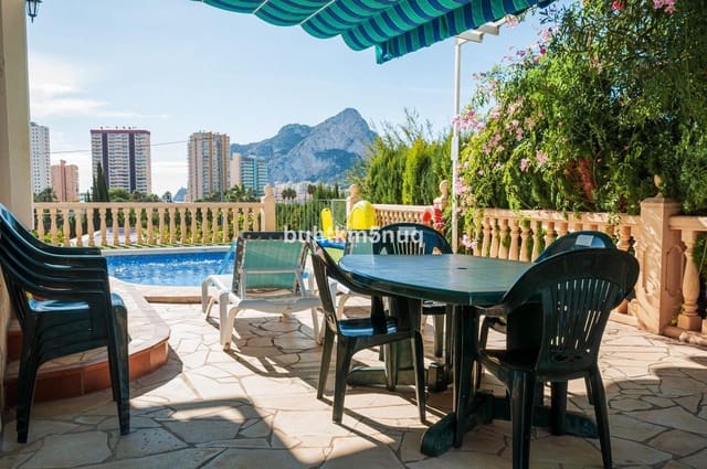 3 sypialnia Willa na sprzedaż w Calpe / Calp z basenem - 725 000 € (Ref: 10013557)