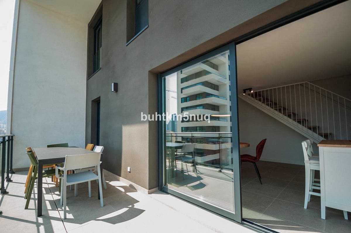 Apartamento de 2 habitaciones en Calpe / Calp en venta con piscina - 525.000 € (Ref: 10013558)