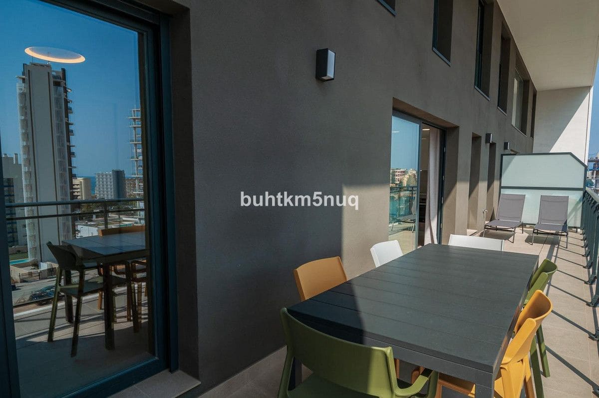 Apartamento de 2 habitaciones en Calpe / Calp en venta con piscina - 525.000 € (Ref: 10013558)