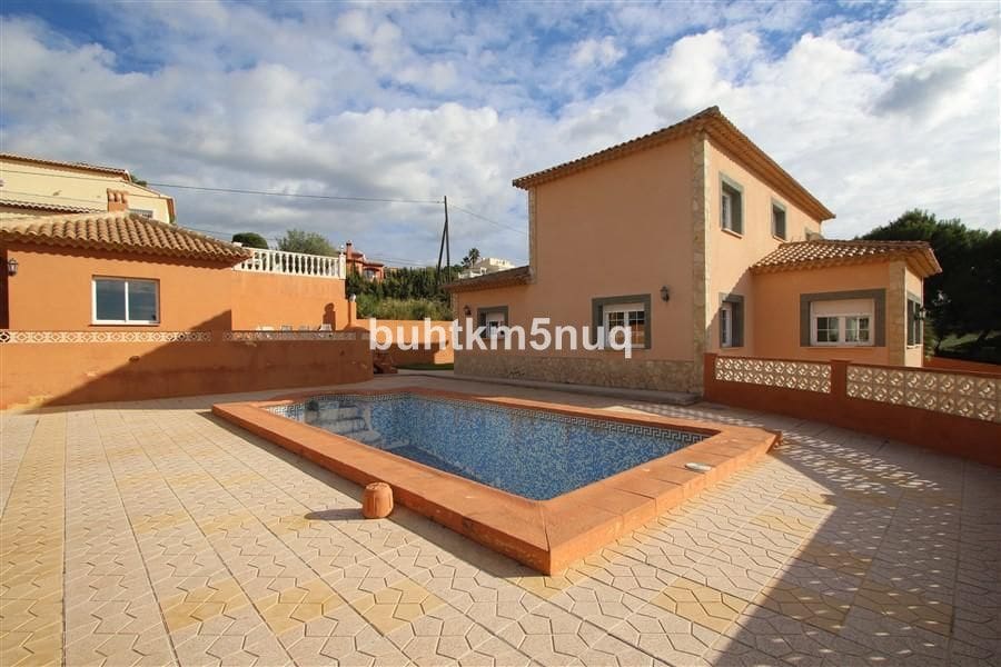 5 sovrum Villa till salu i Pinoso med pool - 725 000 € (Ref: 10013561)