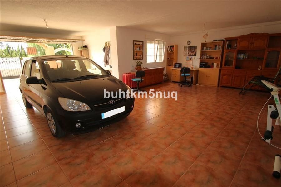 5 sovrum Villa till salu i Pinoso med pool - 725 000 € (Ref: 10013561)