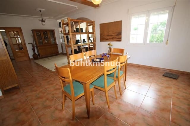 5 sovrum Villa till salu i Pinoso med pool - 725 000 € (Ref: 10013561)