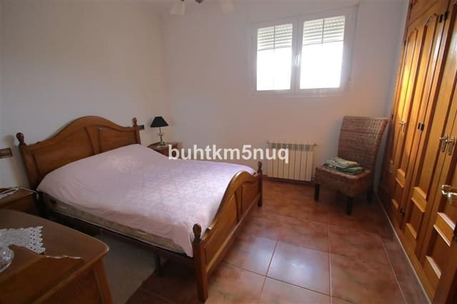 5 sovrum Villa till salu i Pinoso med pool - 725 000 € (Ref: 10013561)