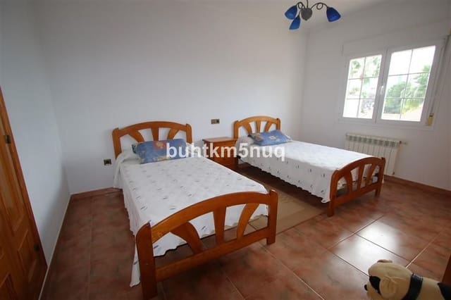 5 sovrum Villa till salu i Pinoso med pool - 725 000 € (Ref: 10013561)