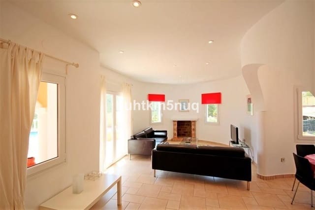 3 soveværelse Villa til salg i Javea / Xàbia med swimmingpool - € 750.000 (Ref: 10013564)