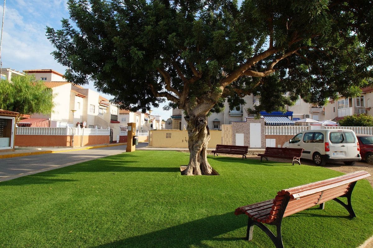 2 sypialnia Willa na sprzedaż w La Zenia z basenem - 155 000 € (Ref: 10013568)