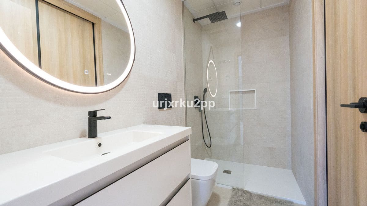Apartamento de 3 habitaciones en Guardamar del Segura en venta - 379.000 € (Ref: 10013571)
