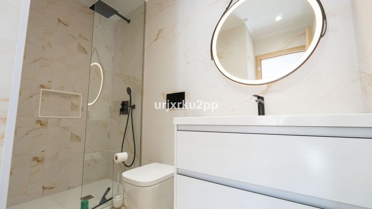 Apartamento de 3 habitaciones en Guardamar del Segura en venta - 379.000 € (Ref: 10013571)