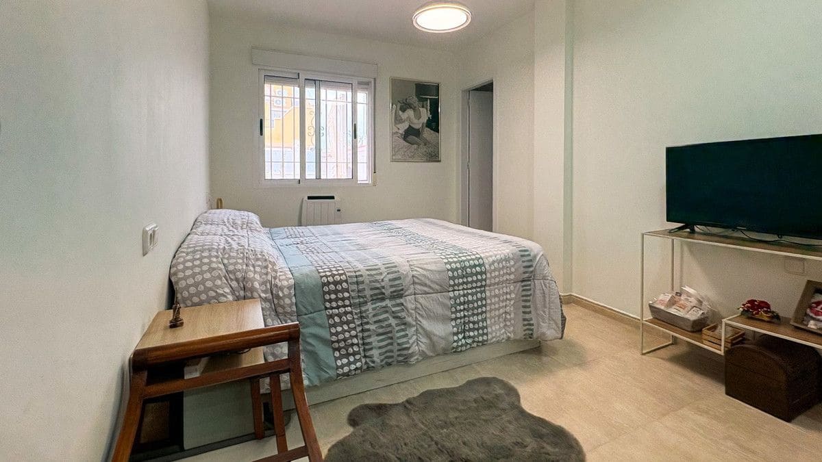 3 bedroom Villa for sale in Arenales del Sol - € 349,000 (Ref: 10013574)