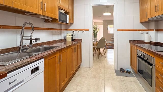 3 bedroom Villa for sale in Arenales del Sol, Elche / Elx - € 349,000 (Ref: 10013574)