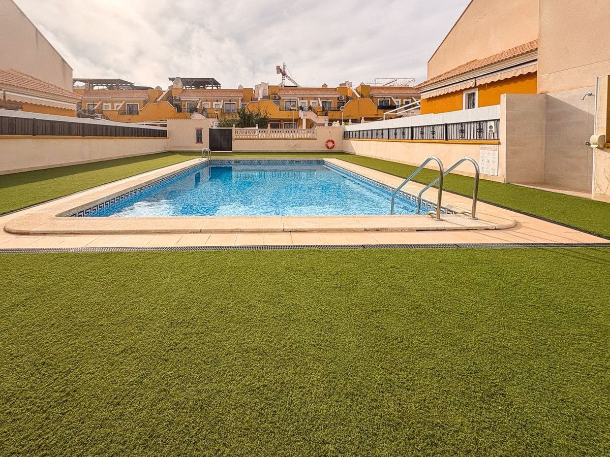 3 bedroom Villa for sale in Arenales del Sol - € 349,000 (Ref: 10013574)