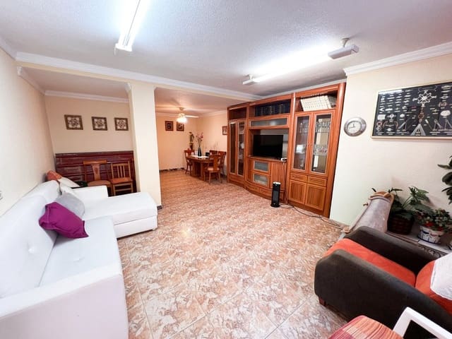 3 soveværelse Lejlighed til salg i Guardamar del Segura - € 245.000 (Ref: 10013576)