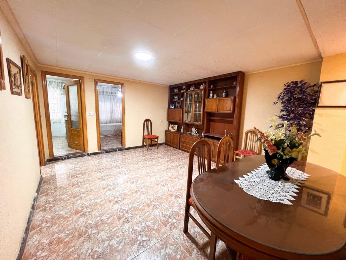 3 soveværelse Lejlighed til salg i Guardamar del Segura - € 245.000 (Ref: 10013576)