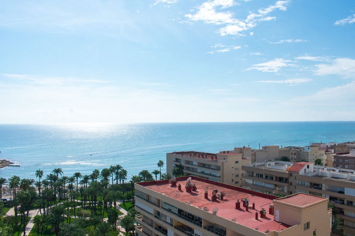 3 soveværelse Lejlighed til salg i Torrevieja - € 360.000 (Ref: 10013581)