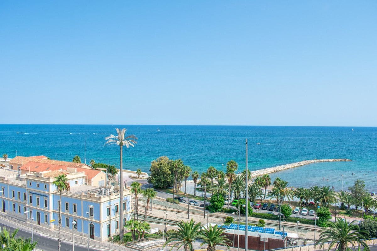 2 sovrum Lägenhet till salu i Alicante stad - 625 000 € (Ref: 10013583)
