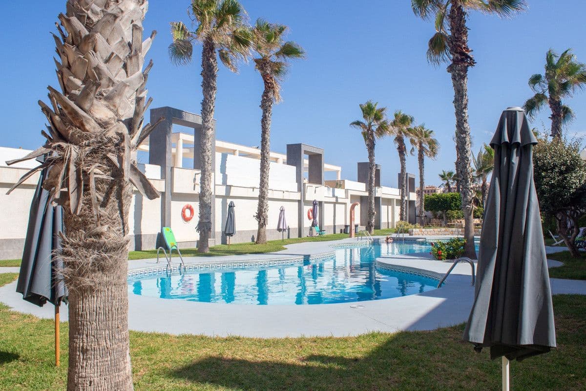 2 Zimmer Apartment zu verkaufen in La Mata - 299.000 € (Ref: 10013584)