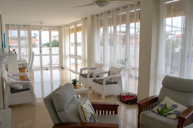 5 soverom Villa til salgs i La Manga del Mar Menor - € 610 000 (Ref: 10013587)