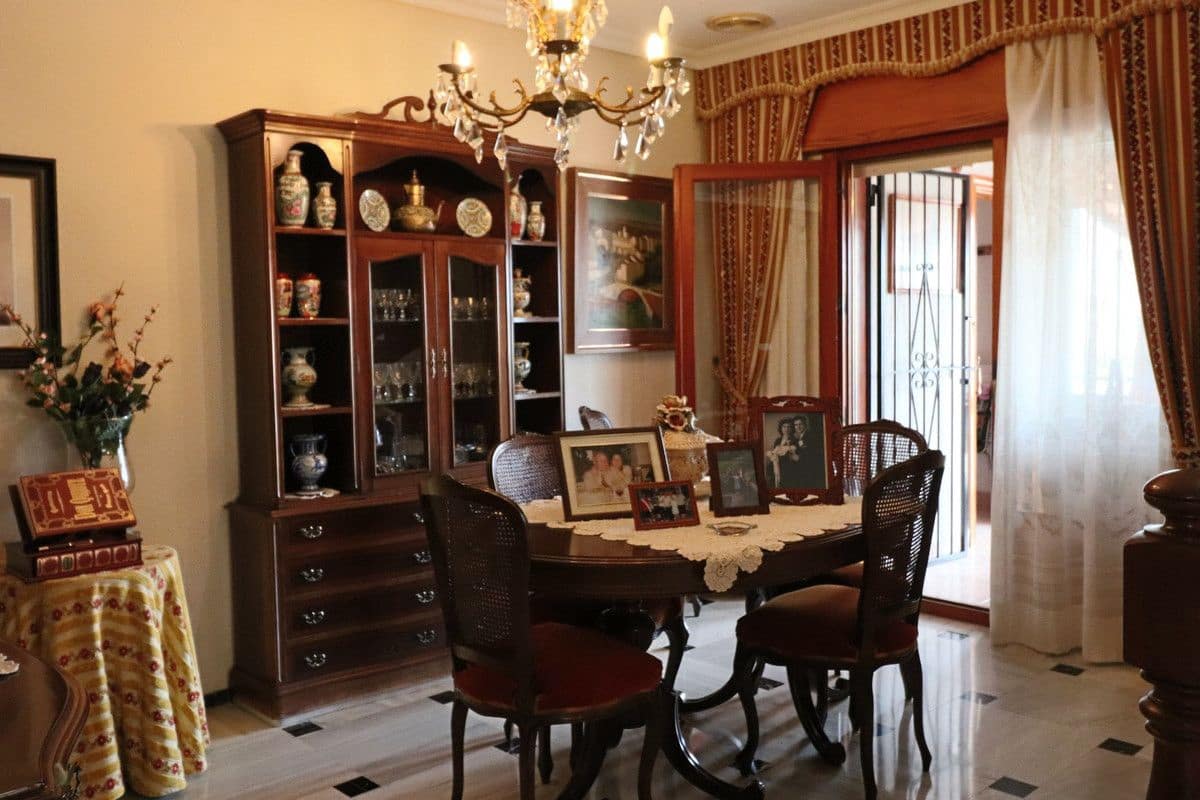 6 sypialnia Willa na sprzedaż w La Nucia - 585 000 € (Ref: 10013595)