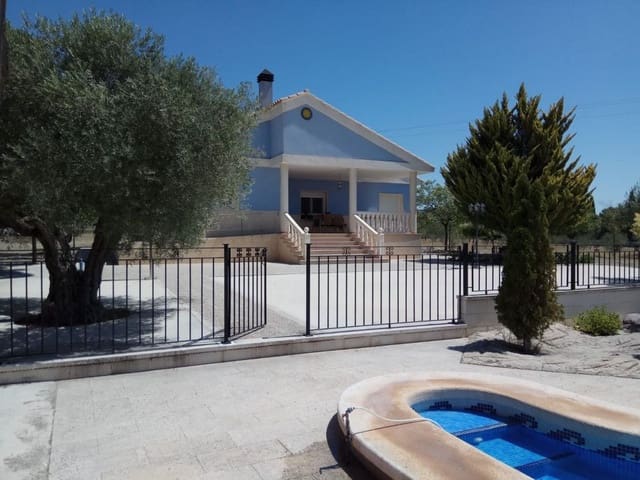 4 bedroom Villa for sale in Yecla - € 360,000 (Ref: 10013597)