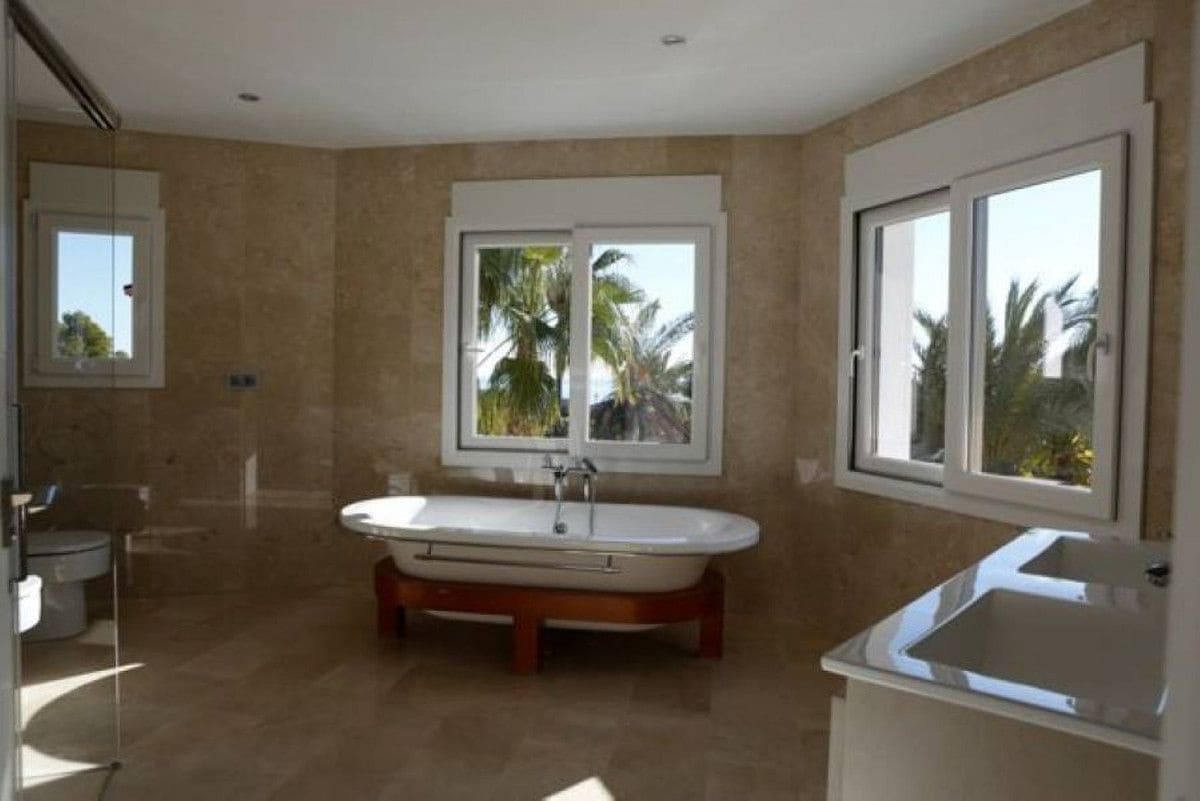 4 soveværelse Villa til salg i Alicante by - € 1.350.000 (Ref: 10013599)