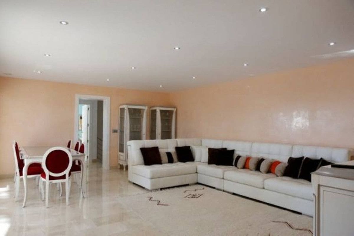 4 soveværelse Villa til salg i Alicante by - € 1.350.000 (Ref: 10013599)