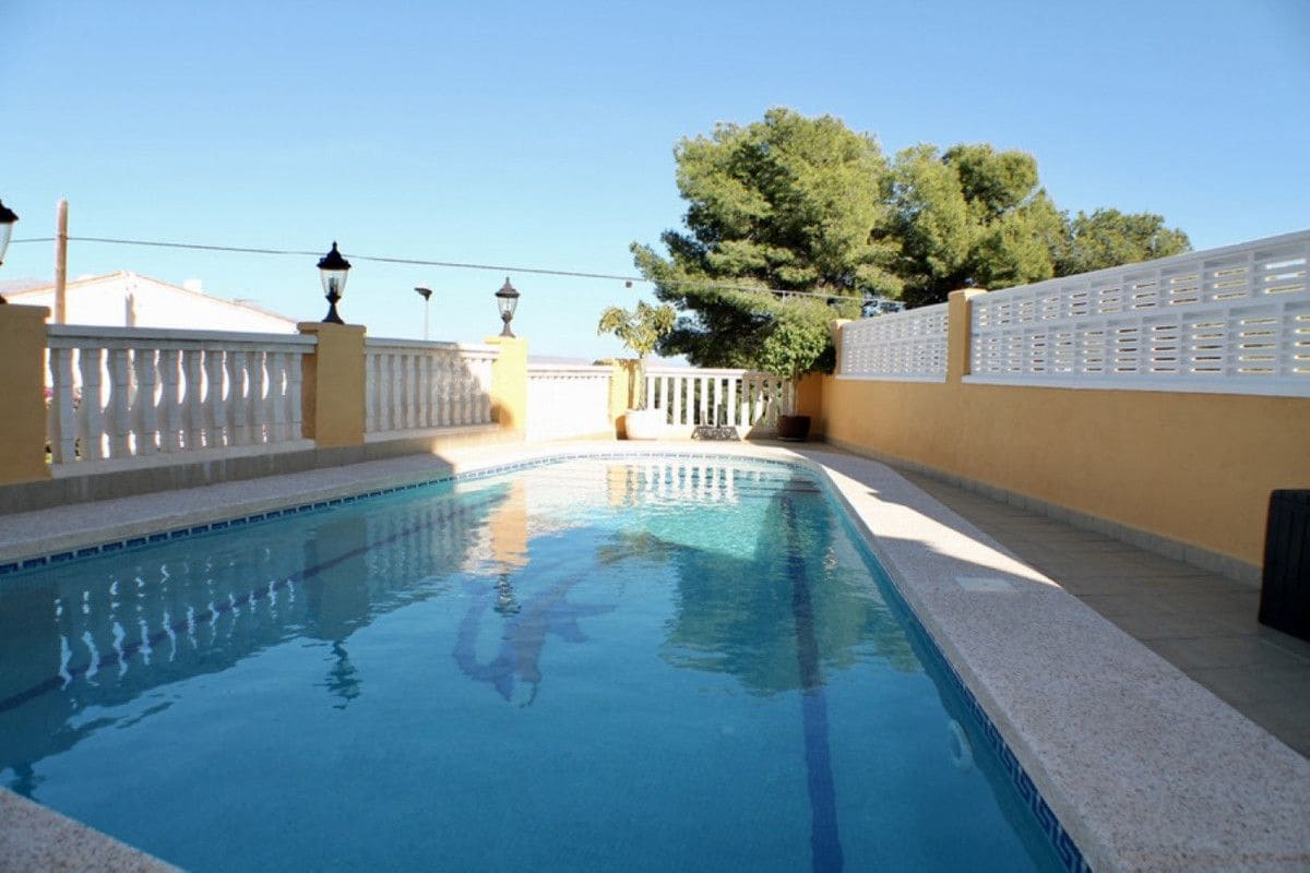 4 quarto Moradia para venda em La Nucia - 535 000 € (Ref: 10013600)