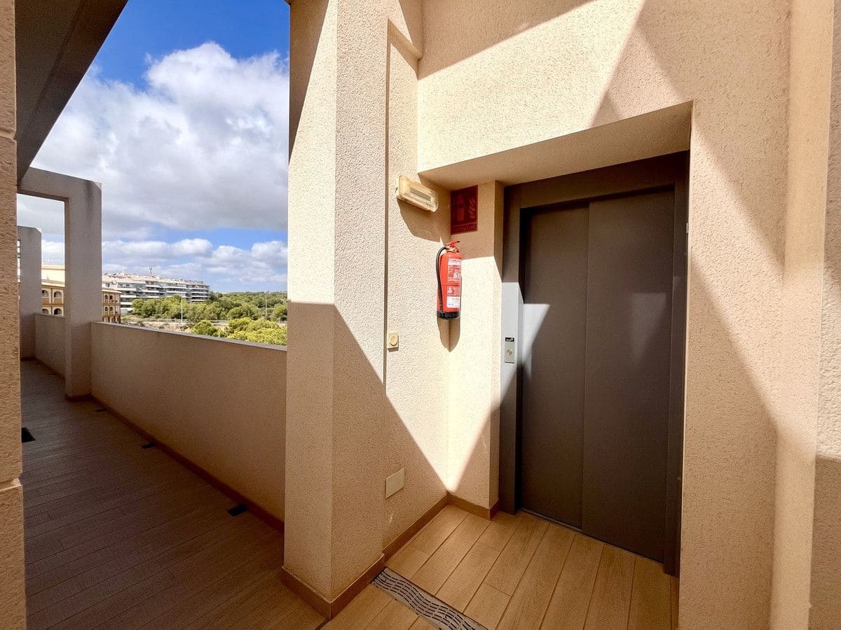 3 soverom Leilighet til salgs i Orihuela Costa - € 299 950 (Ref: 10013602)