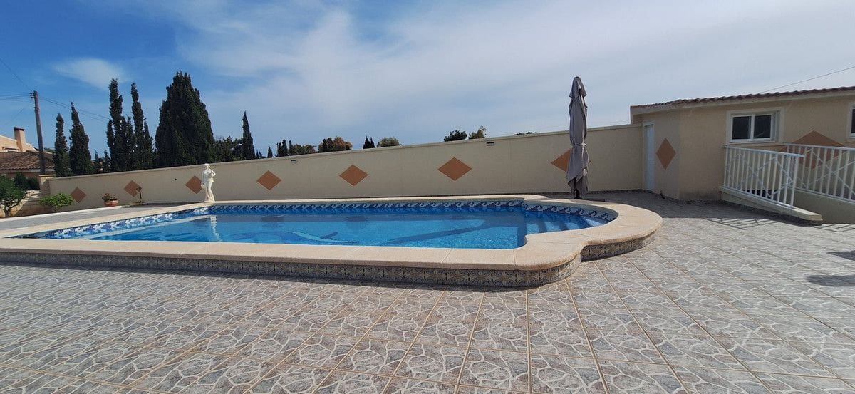 7 bedroom Villa for sale in Elche / Elx with pool - € 590,000 (Ref: 10013611)