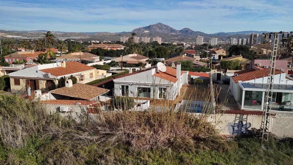 3 sypialnia Willa na sprzedaż w El Campello - 975 000 € (Ref: 10013616)