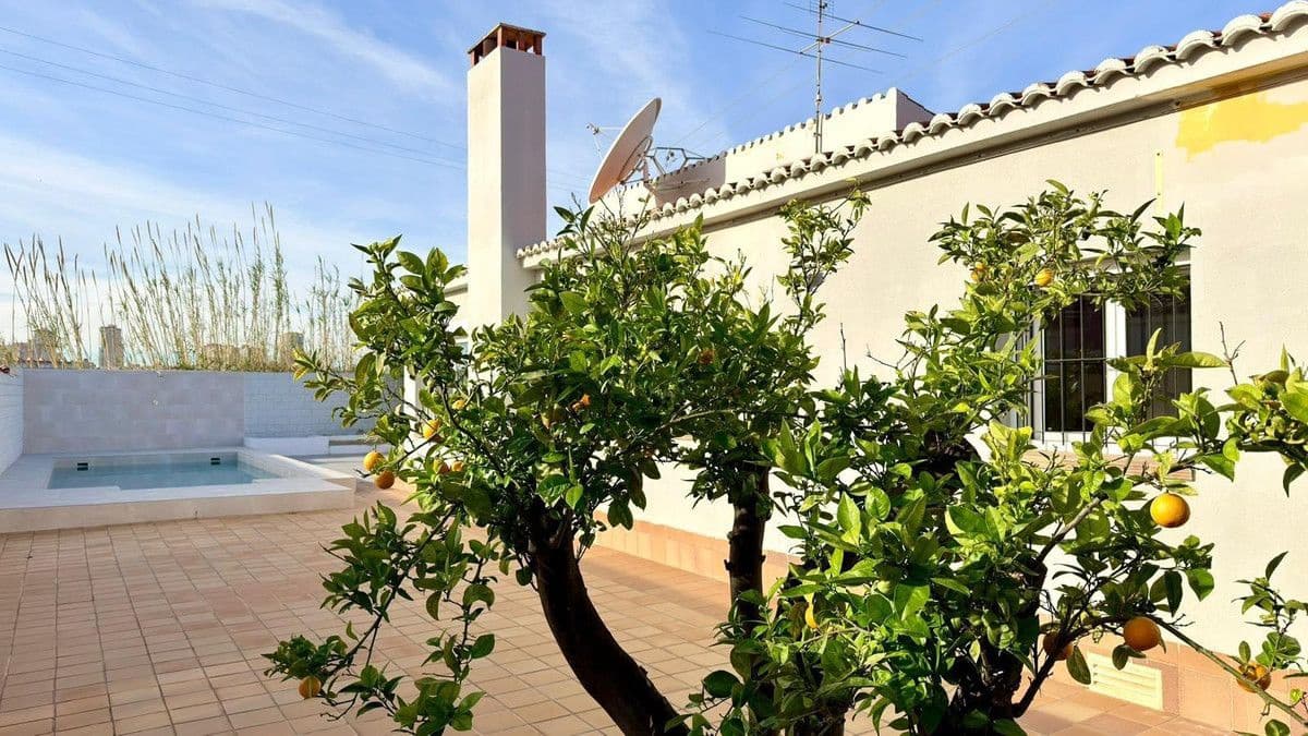3 sypialnia Willa na sprzedaż w El Campello - 975 000 € (Ref: 10013616)