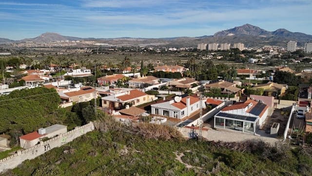 3 sypialnia Willa na sprzedaż w El Campello - 975 000 € (Ref: 10013616)