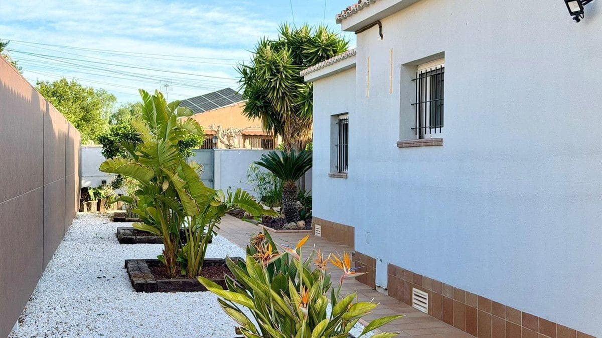 3 sypialnia Willa na sprzedaż w El Campello - 975 000 € (Ref: 10013616)
