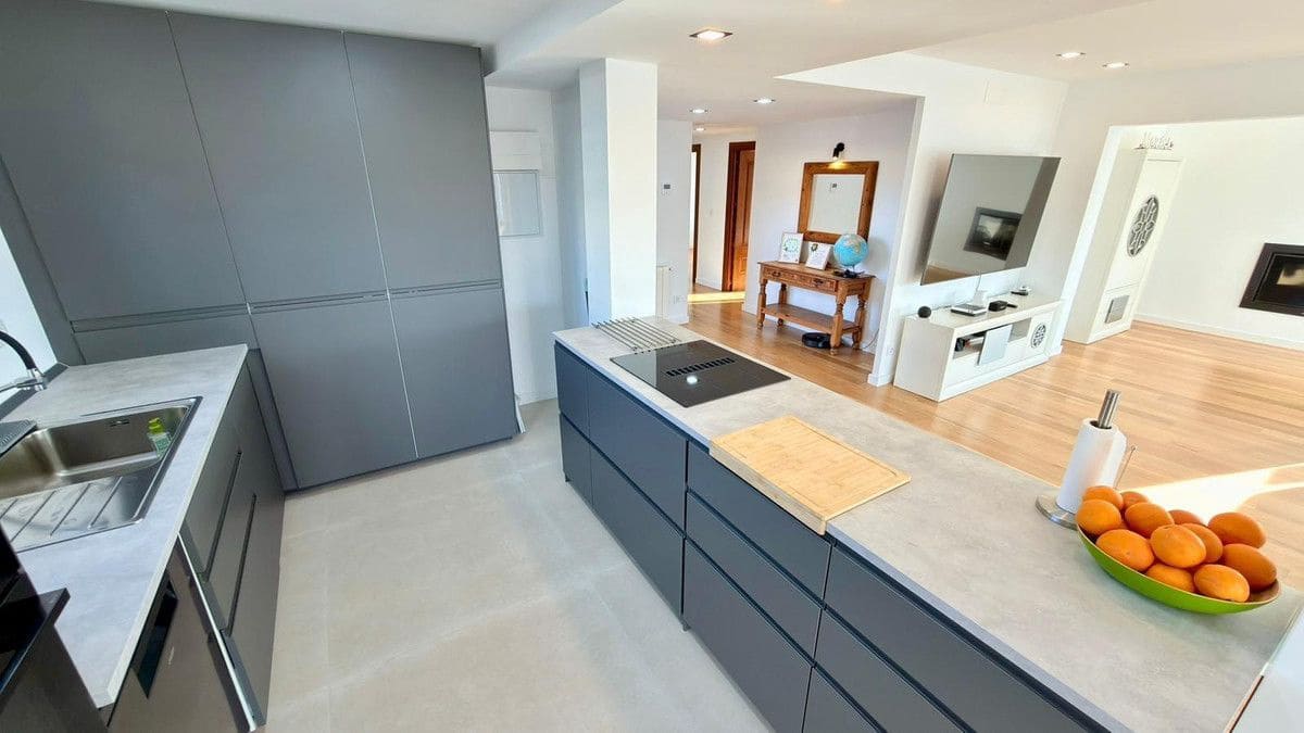 3 sypialnia Willa na sprzedaż w El Campello - 975 000 € (Ref: 10013616)