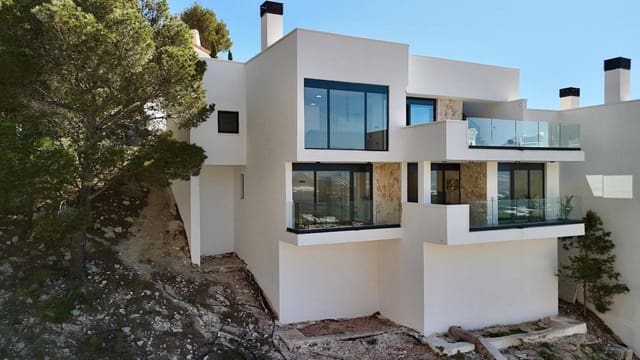 Chalet de 3 habitaciones en Altea en venta - 731.100 € (Ref: 10013617)