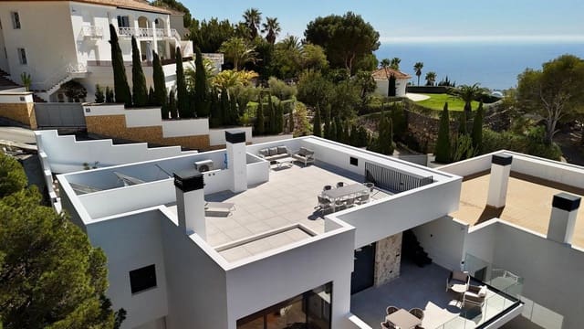 Chalet de 3 habitaciones en Altea en venta - 731.100 € (Ref: 10013617)