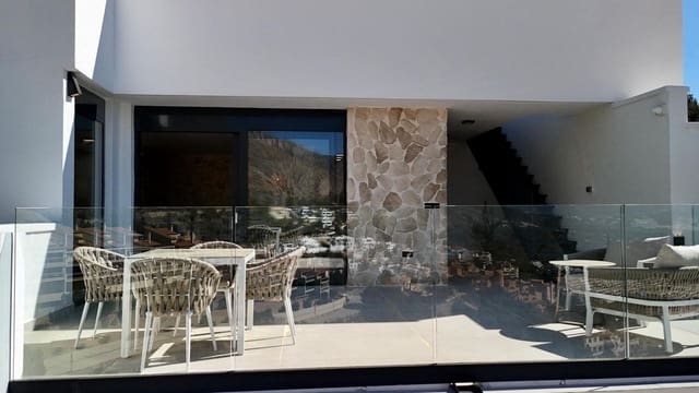 Chalet de 3 habitaciones en Altea en venta - 731.100 € (Ref: 10013617)