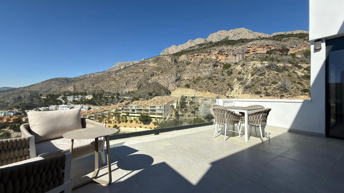 Chalet de 3 habitaciones en Altea en venta - 731.100 € (Ref: 10013617)