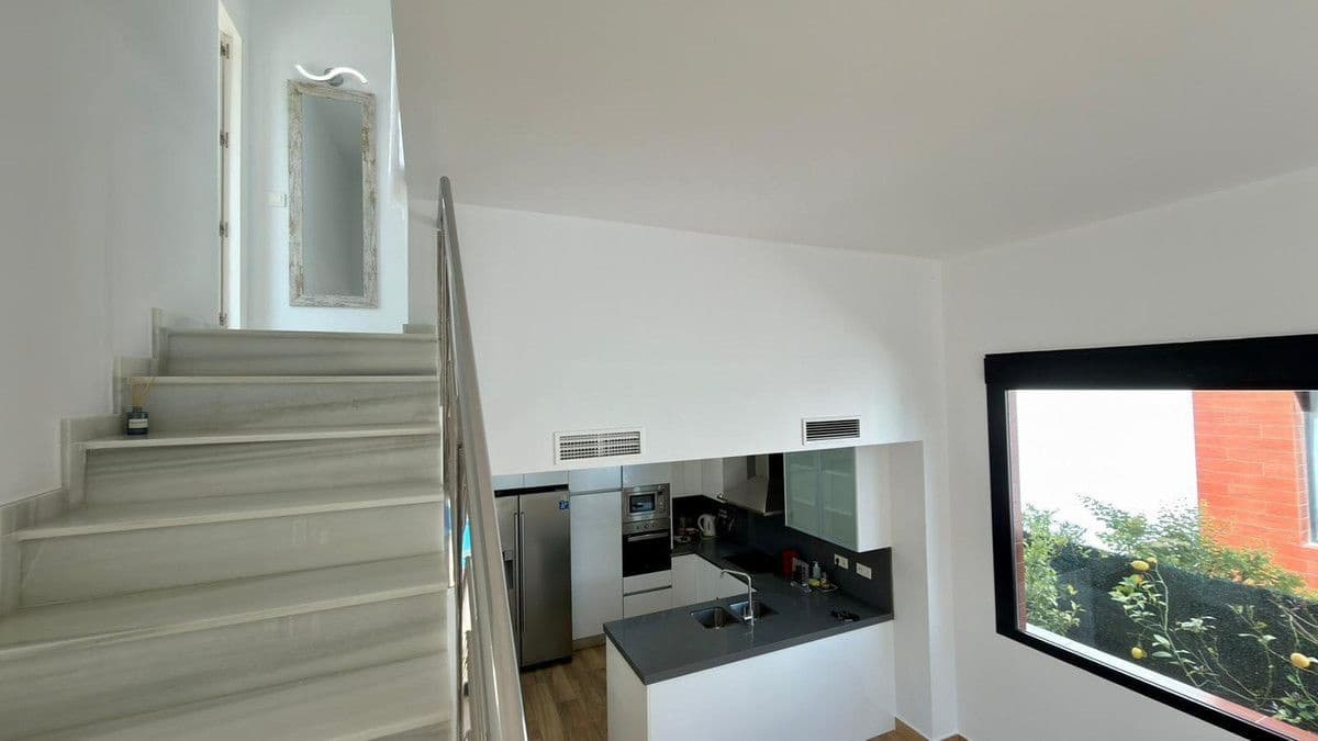3 slaapkamer Villa te koop in Polop - € 540.000 (Ref: 10013619)