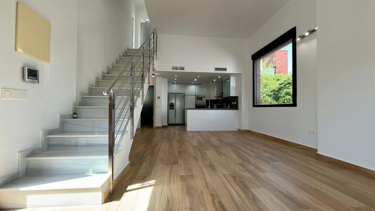 3 slaapkamer Villa te koop in Polop - € 540.000 (Ref: 10013619)