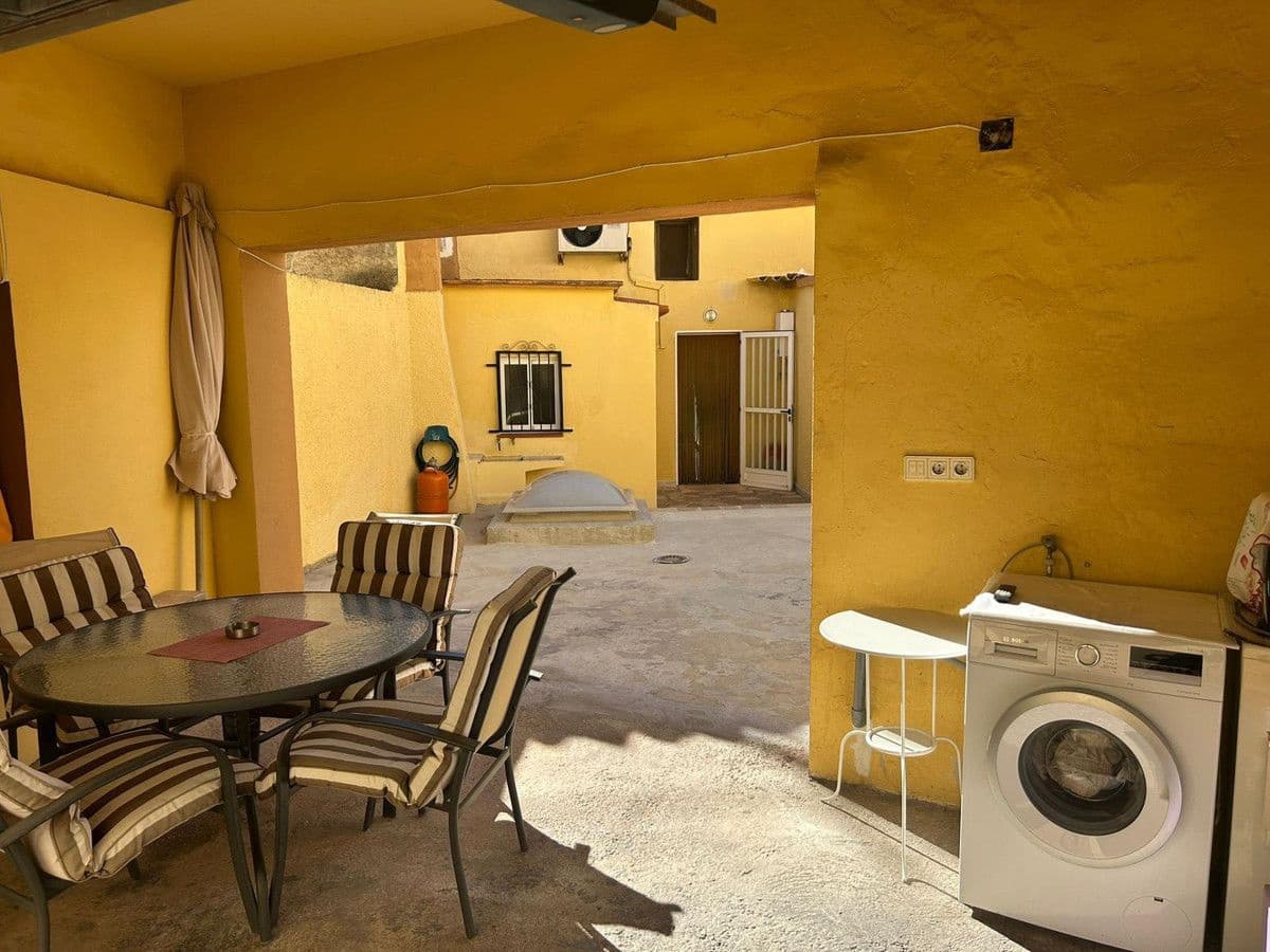 3 slaapkamer Villa te koop in Polop - € 300.000 (Ref: 10013626)