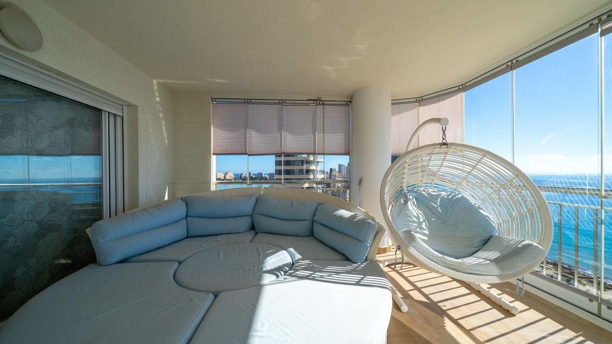 Apartamento de 4 habitaciones en Calpe / Calp en venta - 1.600.000 € (Ref: 10013628)