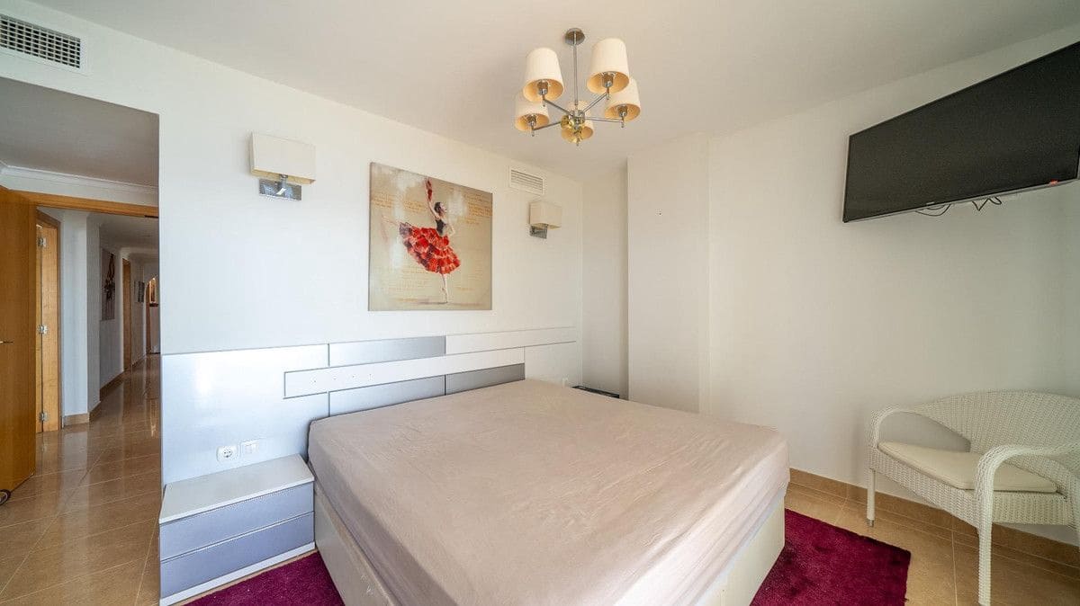 Apartamento de 4 habitaciones en Calpe / Calp en venta - 1.600.000 € (Ref: 10013628)