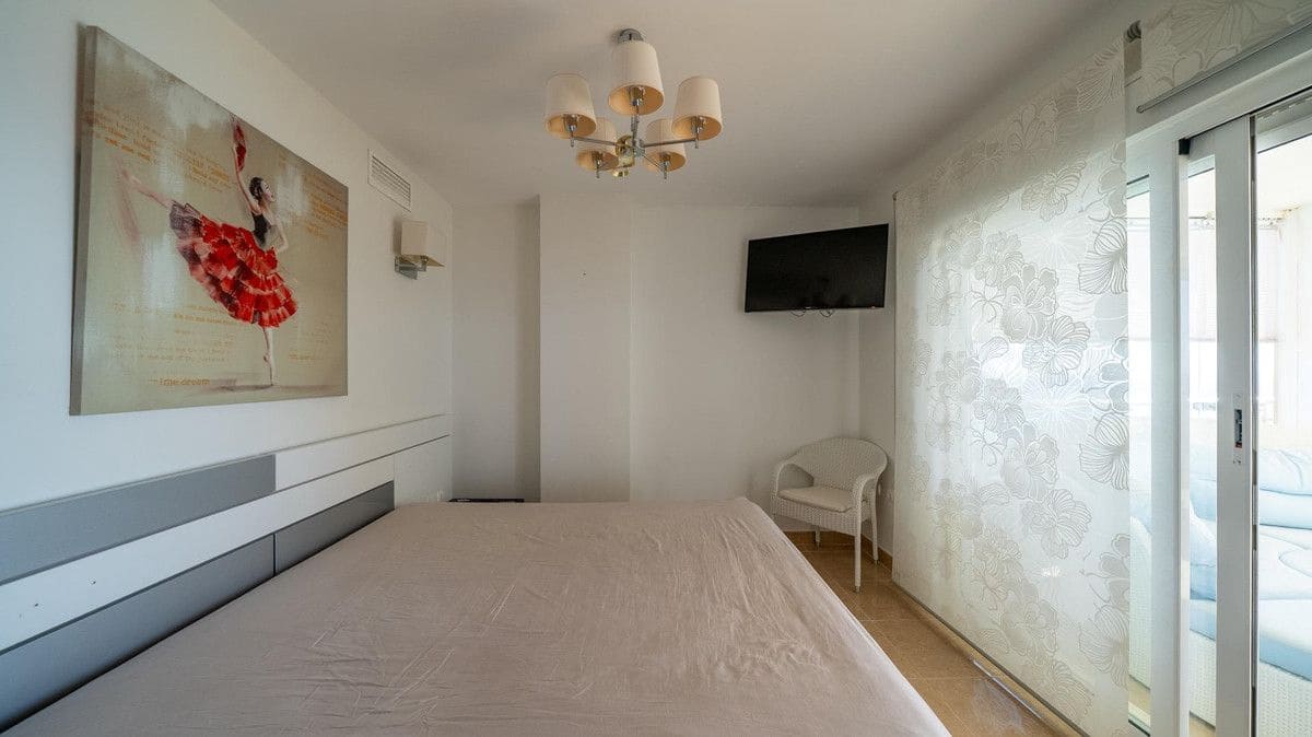 Apartamento de 4 habitaciones en Calpe / Calp en venta - 1.600.000 € (Ref: 10013628)