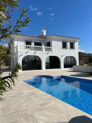 Chalet de 4 habitaciones en La Villajoyosa / Vila Joiosa en venta - 1.200.000 € (Ref: 10013639)