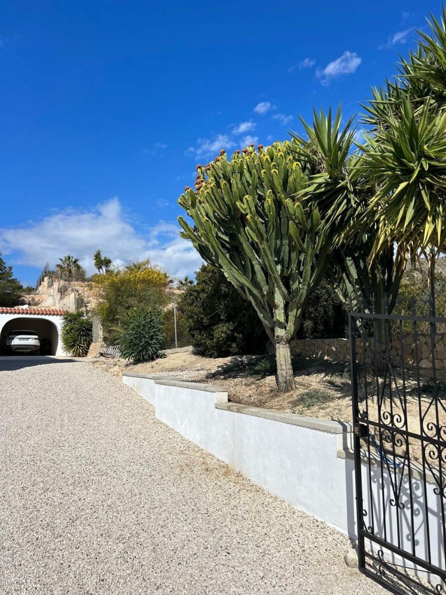 Chalet de 4 habitaciones en La Villajoyosa / Vila Joiosa en venta - 1.200.000 € (Ref: 10013639)