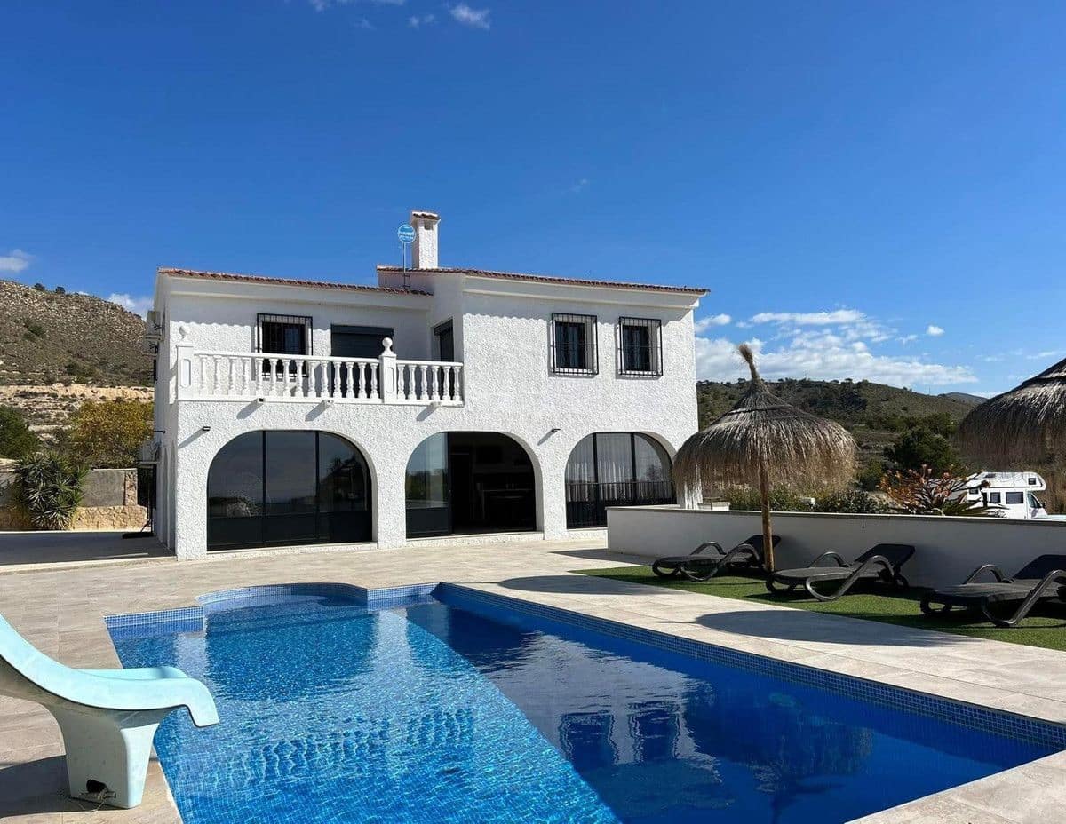 Chalet de 4 habitaciones en La Villajoyosa / Vila Joiosa en venta - 1.200.000 € (Ref: 10013639)