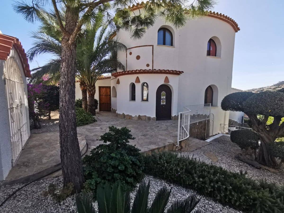 5 slaapkamer Villa te koop in Benitachell / Benitatxell - € 630.000 (Ref: 10013649)
