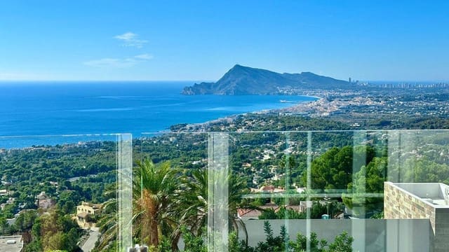 4 quarto Moradia para venda em Altea com piscina - 2 500 000 € (Ref: 10013657)