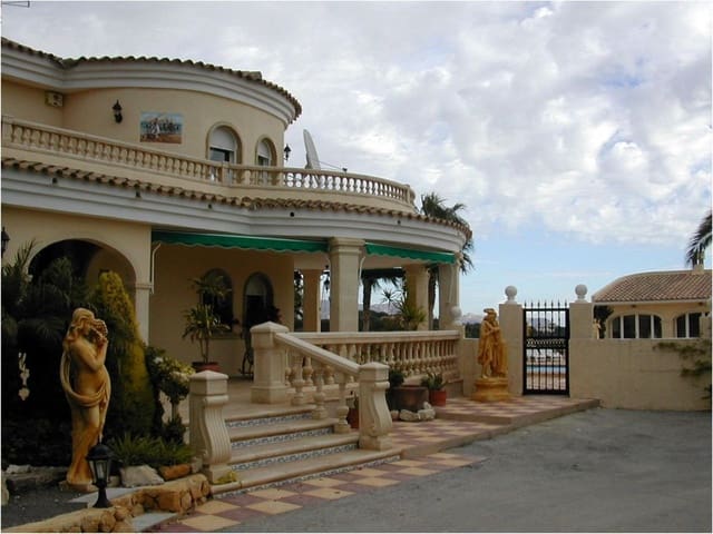 1 soverom Villa til salgs i Alfaz del Pi / L'Alfàs del Pi - € 1 750 000 (Ref: 10013658)